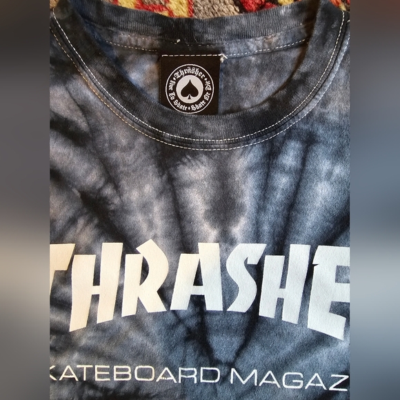 Thrasher and Volcom Graphic Tees EUC - M - Picture 4 of 12